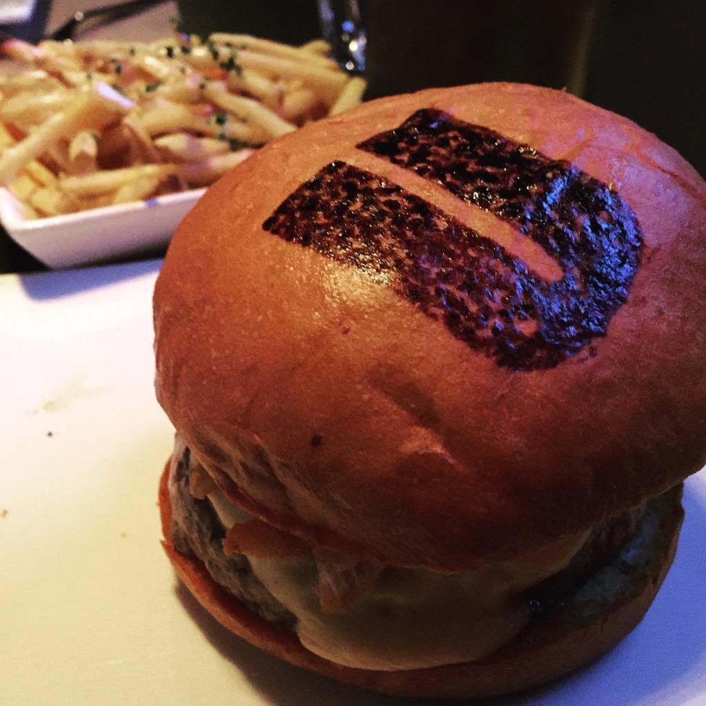 Umami Burger y Katsuya llegan a México - umami-32