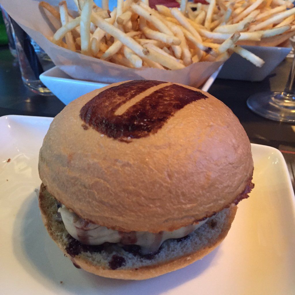 Umami Burger y Katsuya llegan a México - umami-34