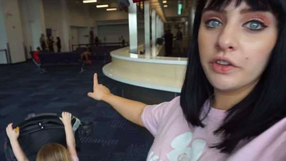 #Video Niegan a joven ingreso a crucero de Disney por estar embarazada