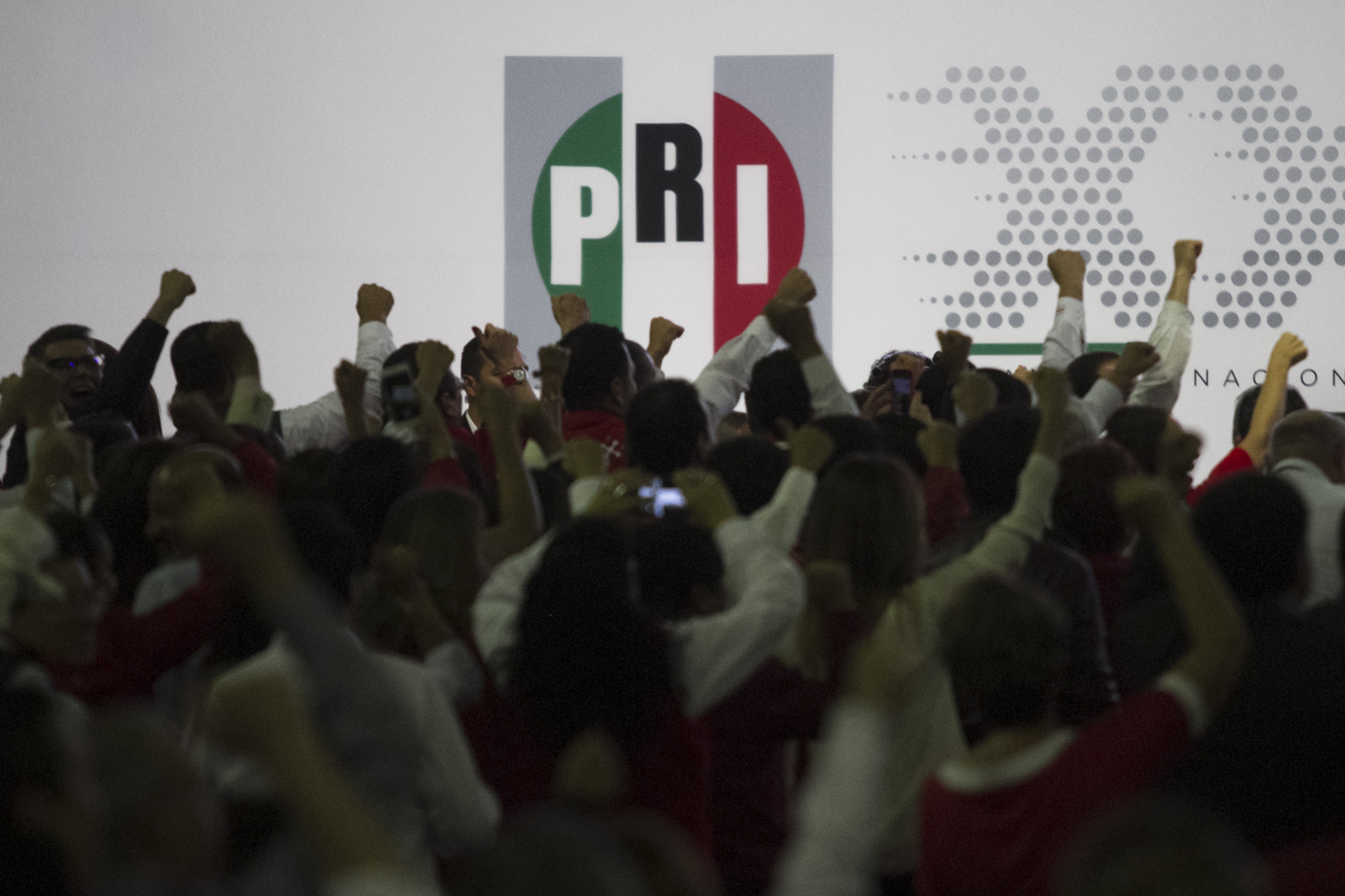 PRI denuncia fraude de donativos a su nombre - 599531499fb11