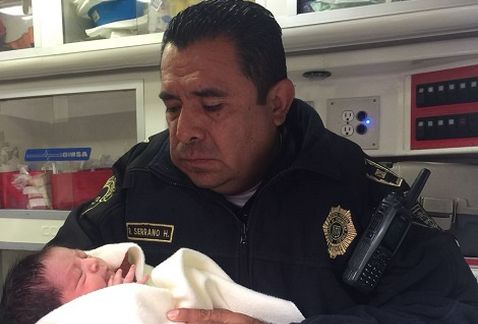 Pareja encuentra a recién nacido abandonado en Iztapalapa - abandonan-bebe-recien-nacido-bolsa-mandado-iztapalapa-progresista-milima20180505-0087-11