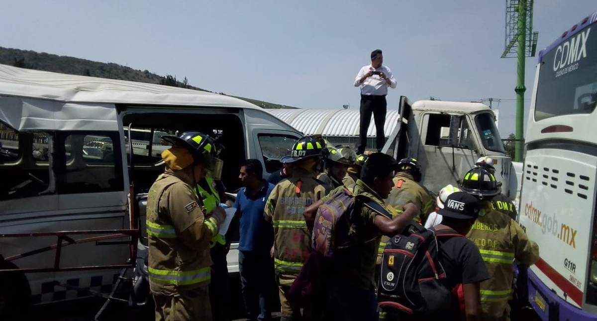 Accidente vial múltiple deja al menos 16 lesionados en la México-Puebla - accidente-multiple-mexico-puebla-3