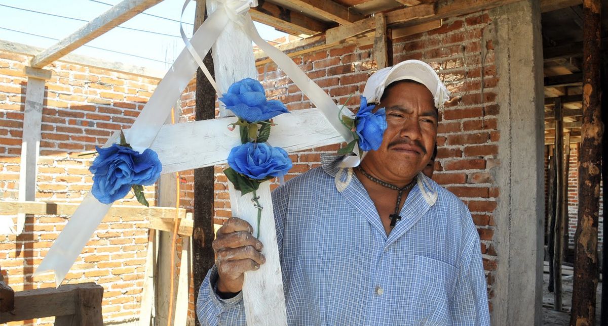 ¿Qué relación tiene el Día de la Santa Cruz con los albañiles? ¿Qué relación tiene el Día de la Santa Cruz con los albañiles?