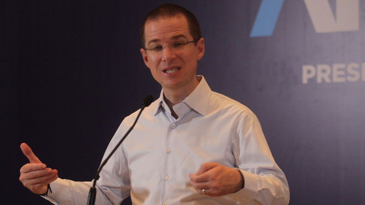 Ideas de López Obrador generan incertidumbre e inestabilidad: Anaya Ideas de López Obrador generan incertidumbre e inestabilidad: Anaya