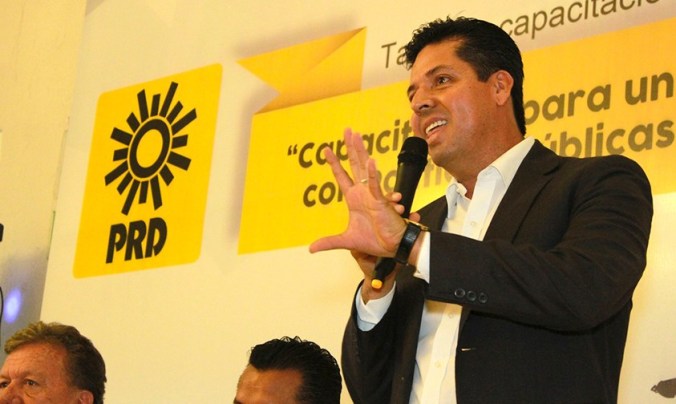 Morena exige a Silvano Aureoles no imponer a su hermano en Michoacán - antonio-garcia-conejo