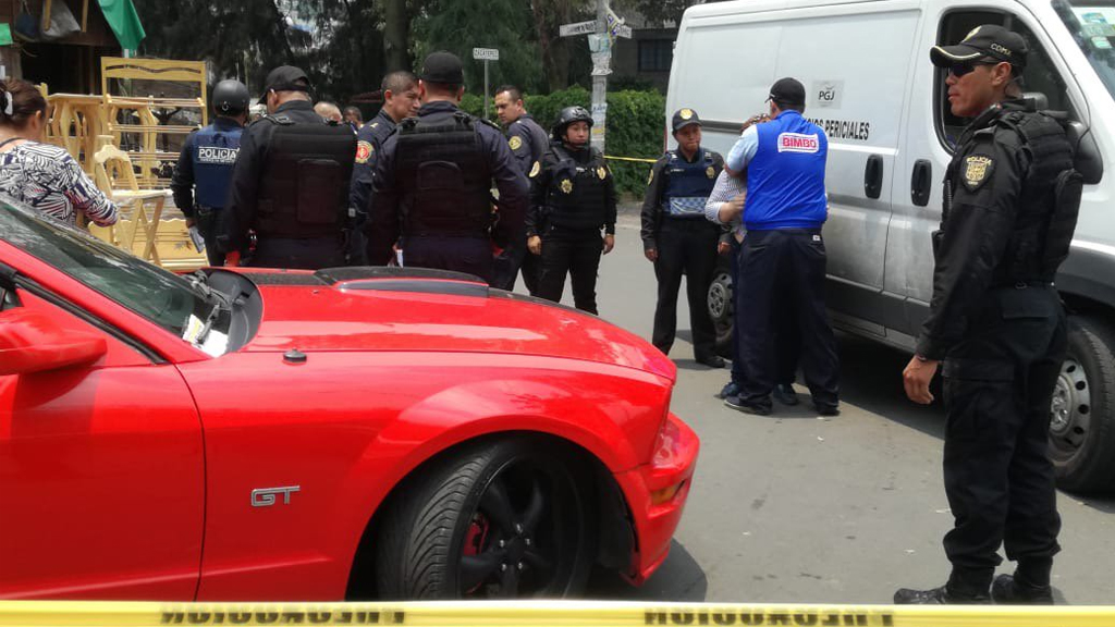 Asesinan a balazos a conductor en Coyoacán Asesinan a balazos a conductor en Coyoacán