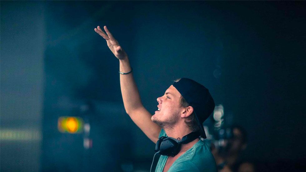 Confirman suicidio de Avicii