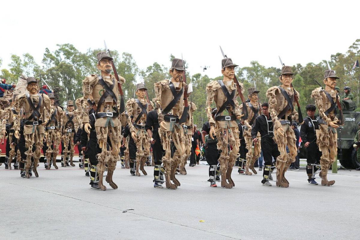 Desfilan por el 156 Aniversario de la Batalla de Puebla - batalla-de-puebla-3