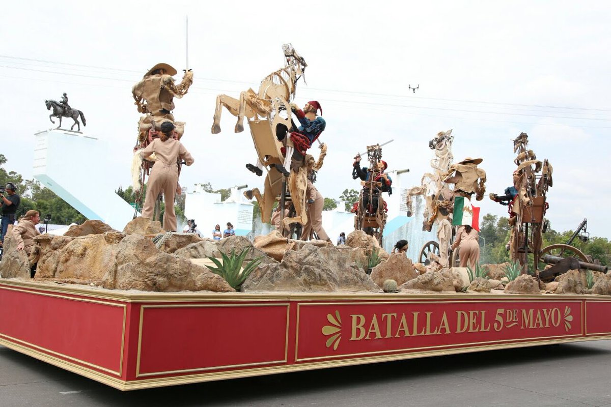 Desfilan por el 156 Aniversario de la Batalla de Puebla - batalla-de-puebla