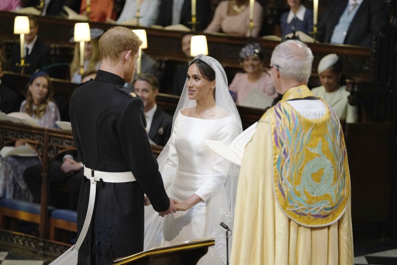 Meghan y Harry son declarados marido y mujer - boda-real10