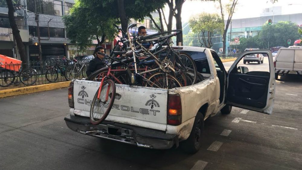 Denuncian que funcionarios de la Cuauhtémoc decomisaron bicicletas