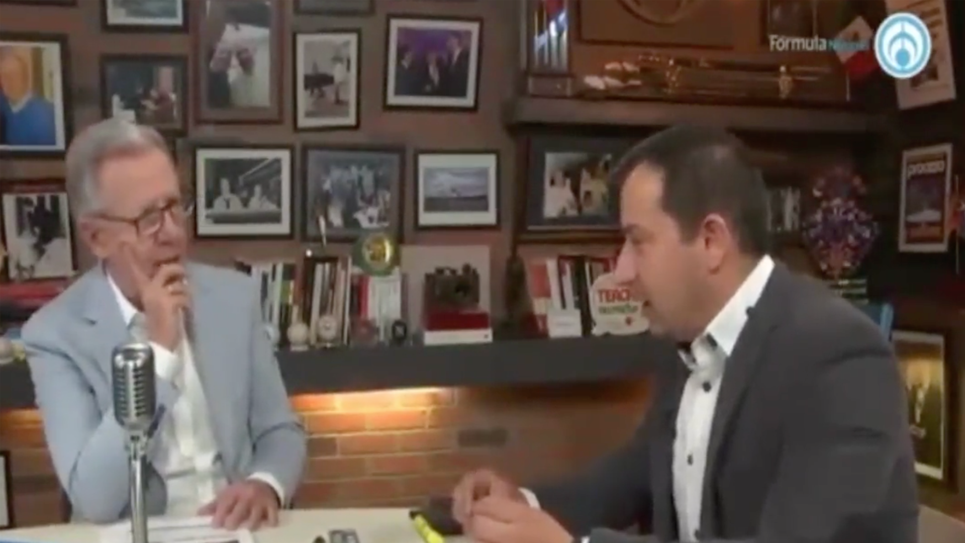 AMLO sube a 46 por ciento de preferencias en pregunta semanal AMLO sube a 46 por ciento de preferencias en pregunta semanal