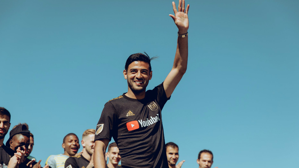 Vela y Giovani, entre los mejor pagados de la MLS
