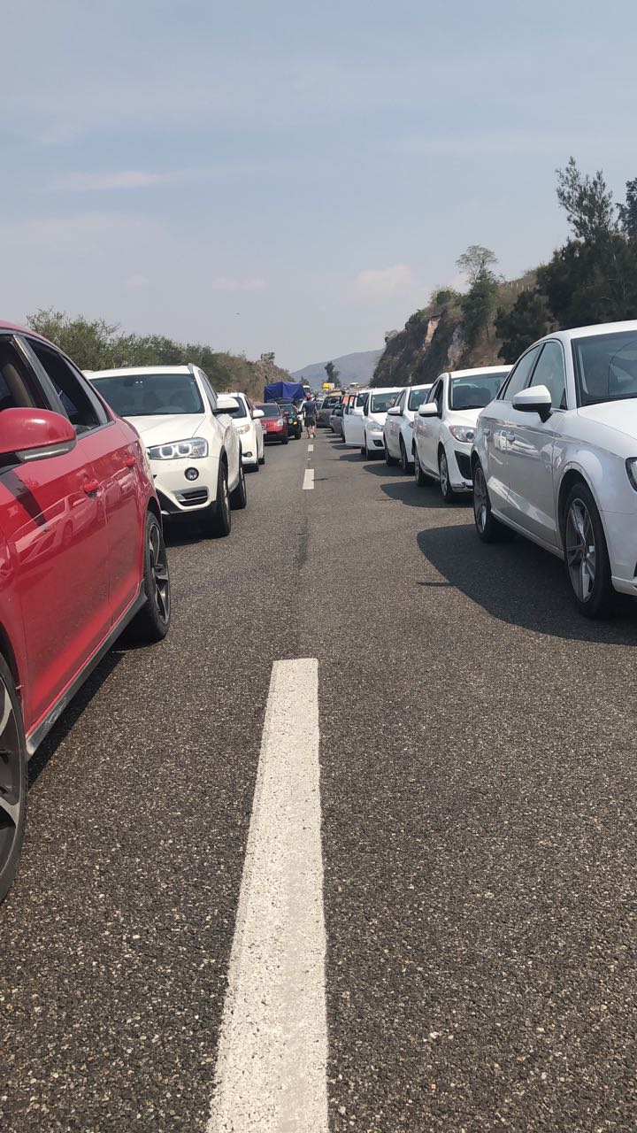 CETEG bloquea Autopista del Sol a la altura de Chilpancingo - chilpancingo-1