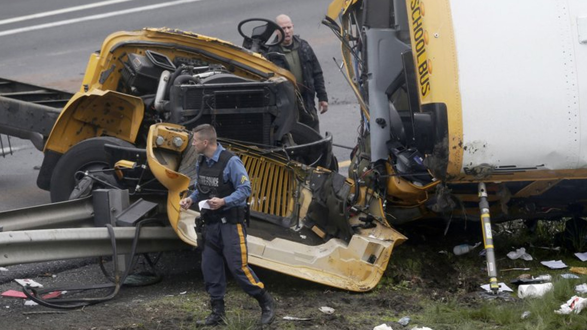 Choque de autobús escolar en Nueva Jersey deja al menos dos muertos - choque-autobus-escolar-nueva-jersey
