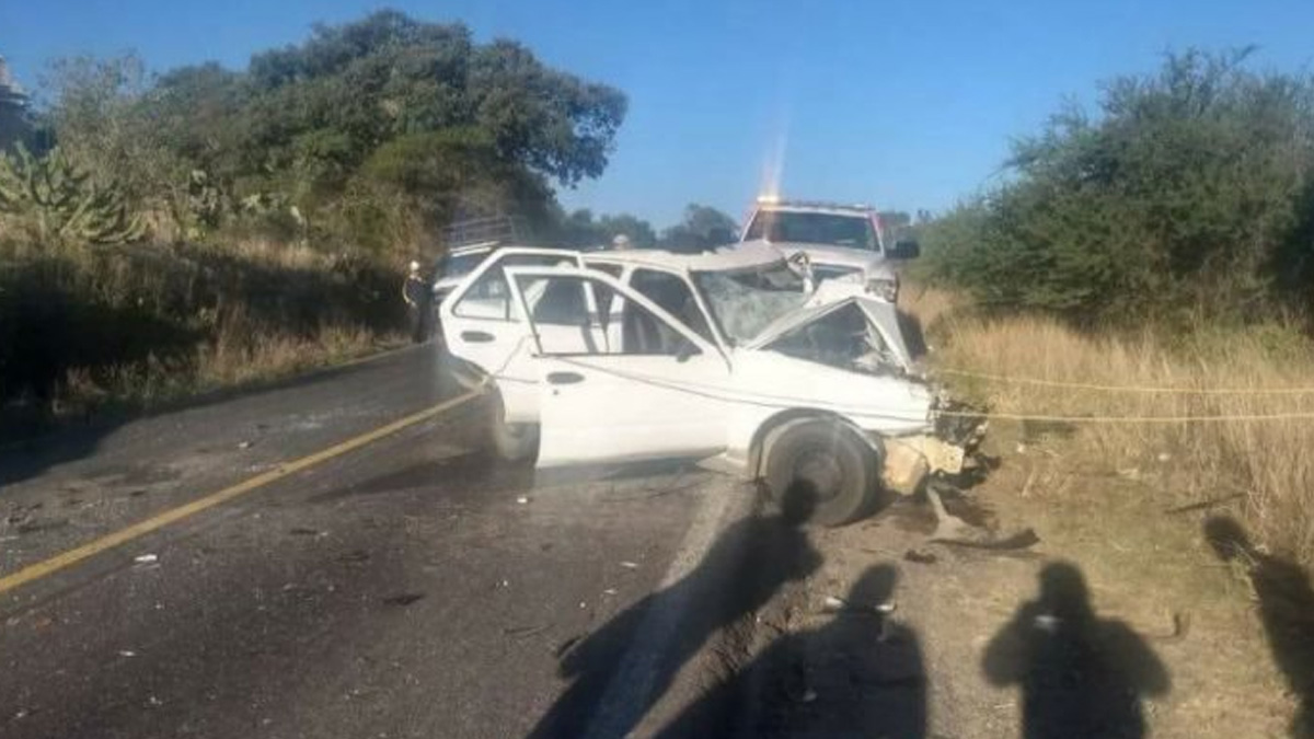 Choque en Hidalgo deja dos muertos, incluido un bebé Choque en Hidalgo deja dos muertos, incluido un bebé