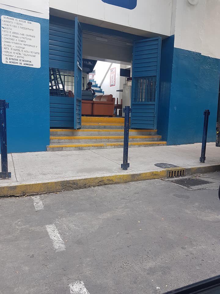 Inicia desmantelamiento del Estadio Azul - cruz-azul-desmantelamiento-estadio-3