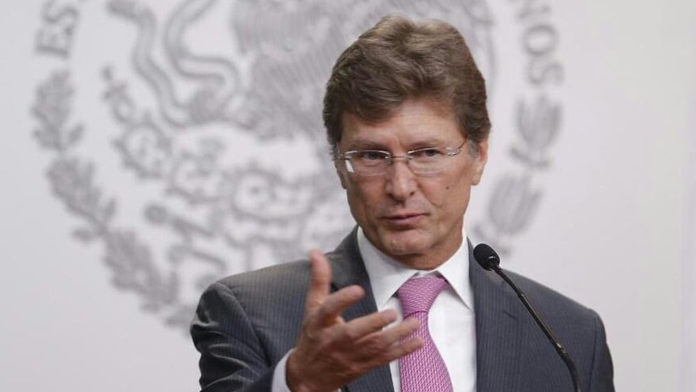 De la Madrid afirma que el nuevo aeropuerto se va a construir