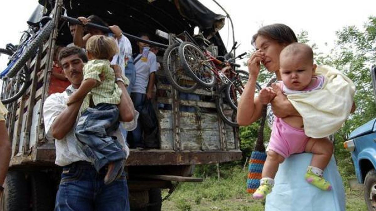 Violencia en México generó más de 11 mil desplazados en 2017 - desplazados-mexico