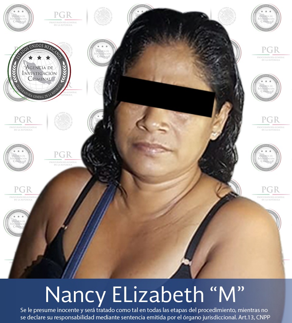 PGR libera a víctima de secuestro y detiene a cuatro - detenida-veracruz-2