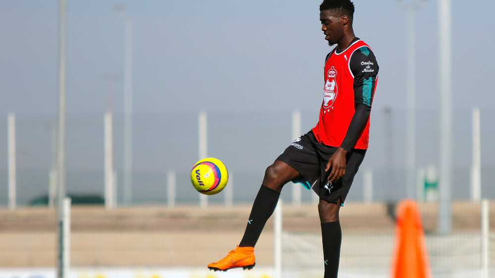 Santos Laguna confirma lesión de Djaniny Tavares - djaniny-tavares2