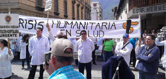 Médicos venezolanos denuncian persecución y limitación de funciones - doctores-venezuela3