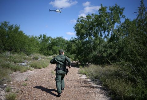 Fotografías muestran escape de joven en frontera sur de EE.UU. - escape4