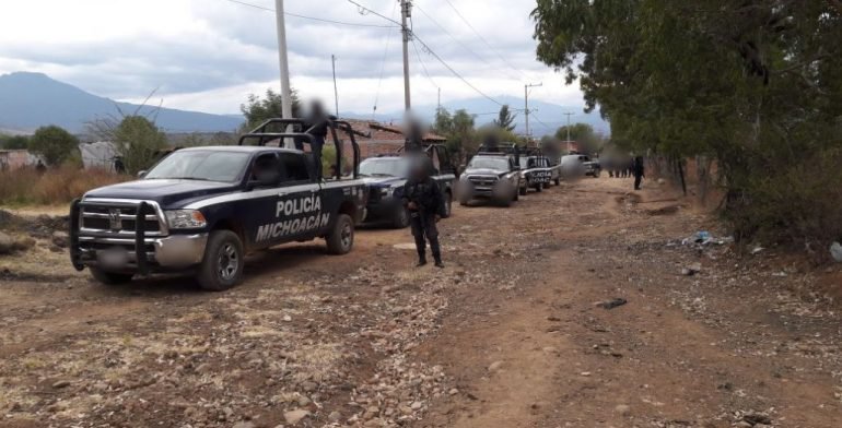 Ataque contra familia deja dos muertos y tres heridos en Michoacán