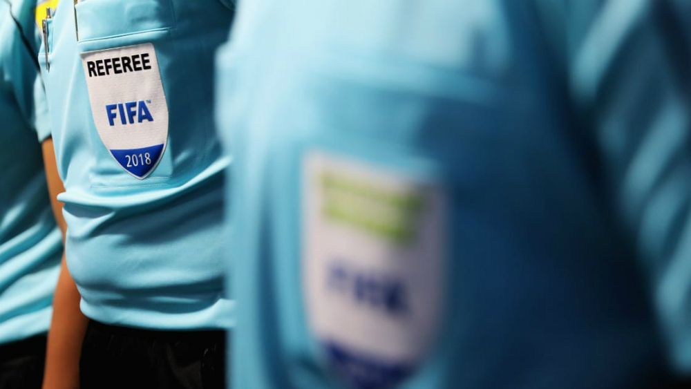 FIFA deja fuera de Mundial 2018 a silbante acusado de soborno - fifa-arbitros