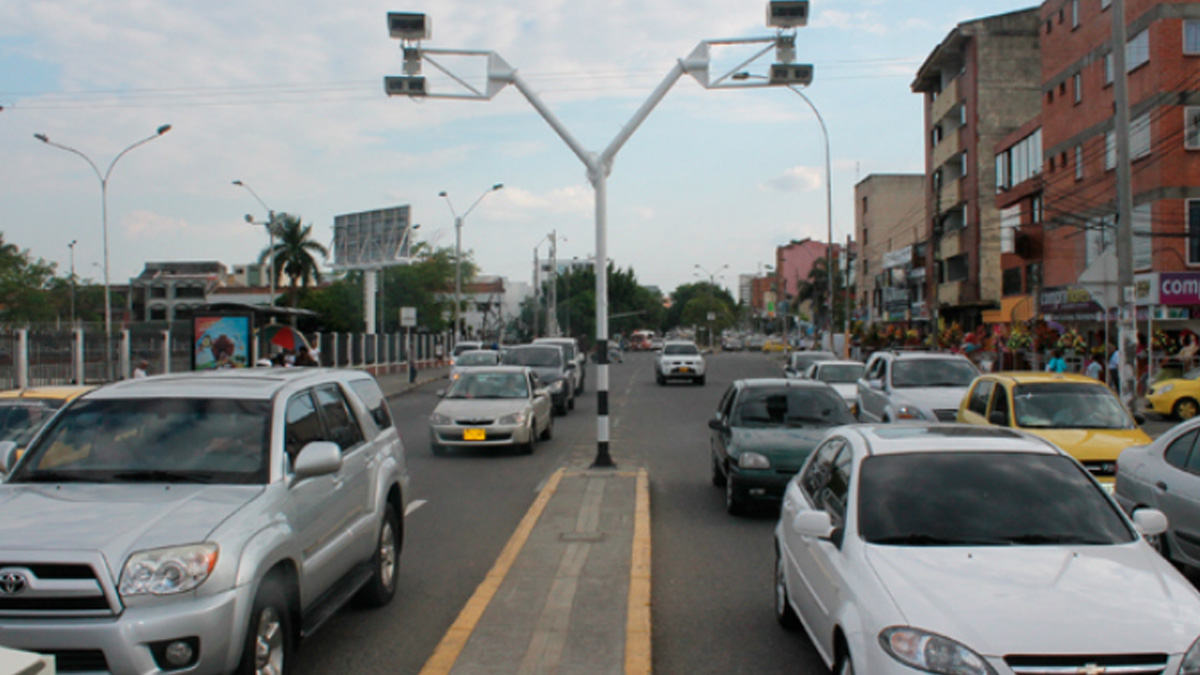 Sheinbaum se decidió por mantener fotomultas en la Ciudad de México Sheinbaum se decidió por mantener fotomultas en la Ciudad de México