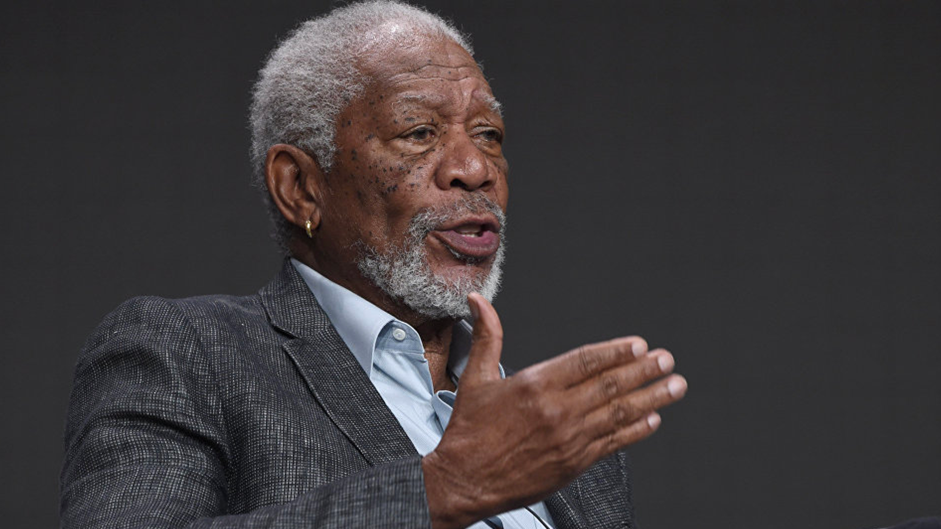 Morgan Freeman se disculpa tras acusaciones de acoso sexual