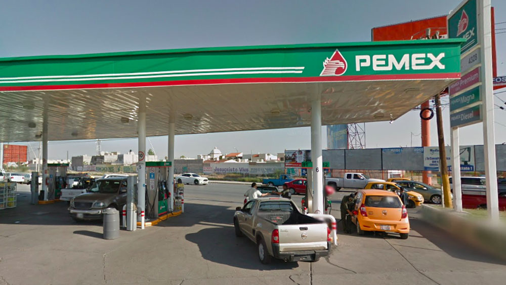 Asaltan tres gasolineras en menos de 20 minutos en Torreón