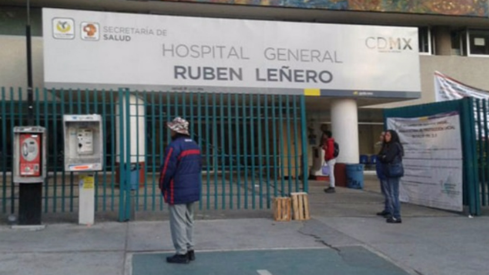 Detienen a joven cuando intentaba robar cajero en hospital de CDMX