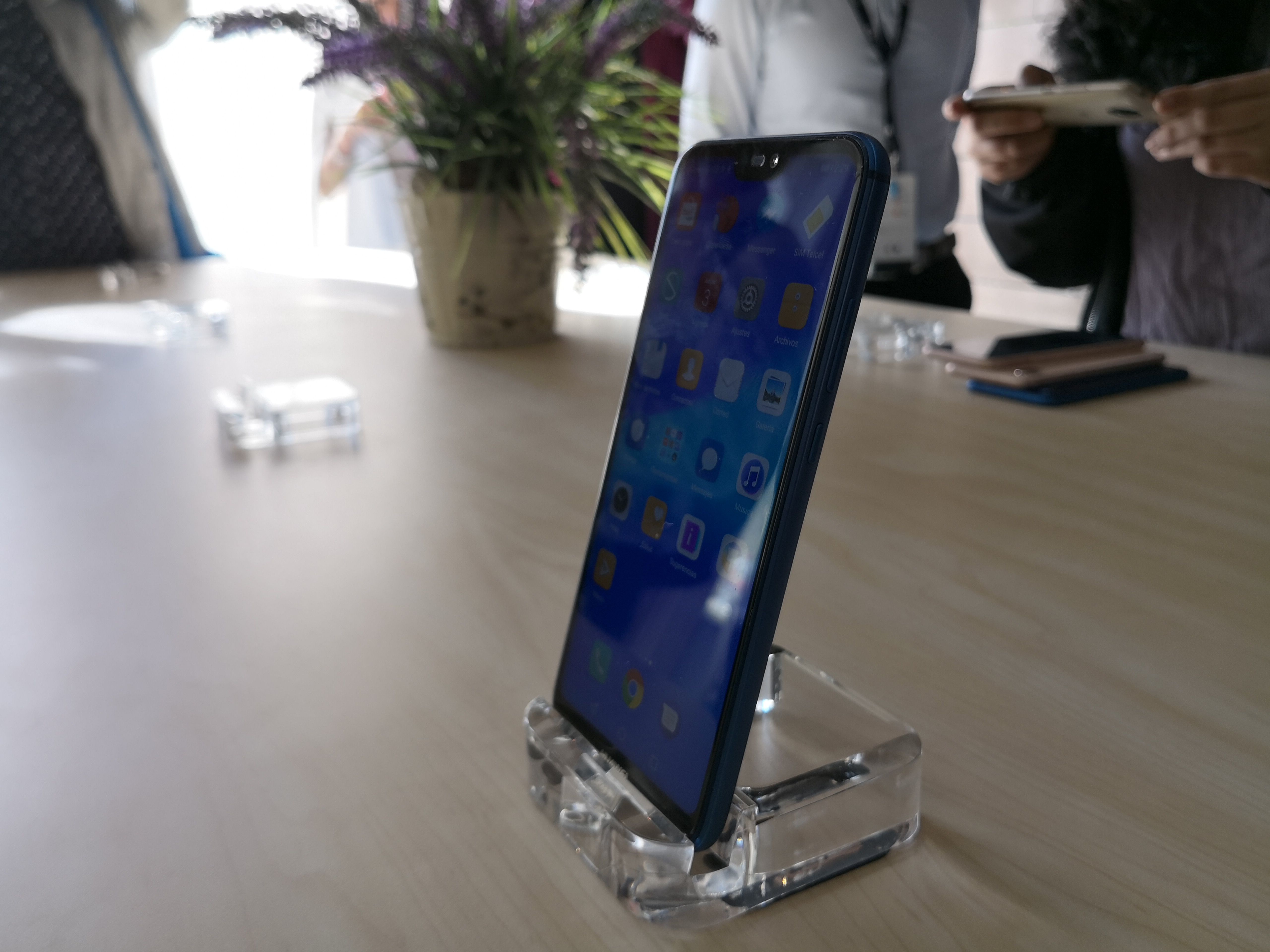 Características, fecha de lanzamiento y precio del P20 lite - img-20180503-093004