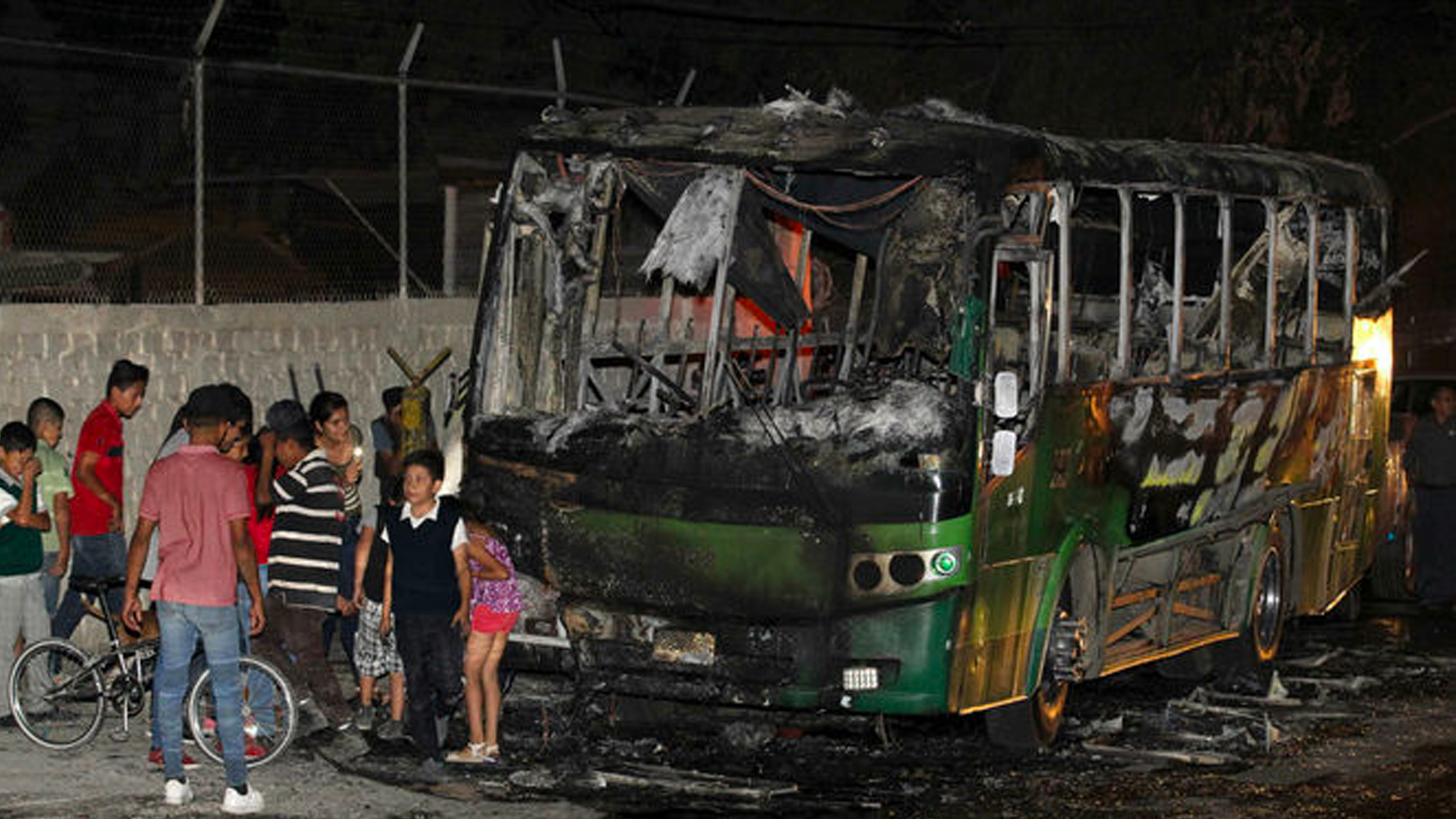 Vehículos incendiados en Guadalajara fueron para distraer investigación