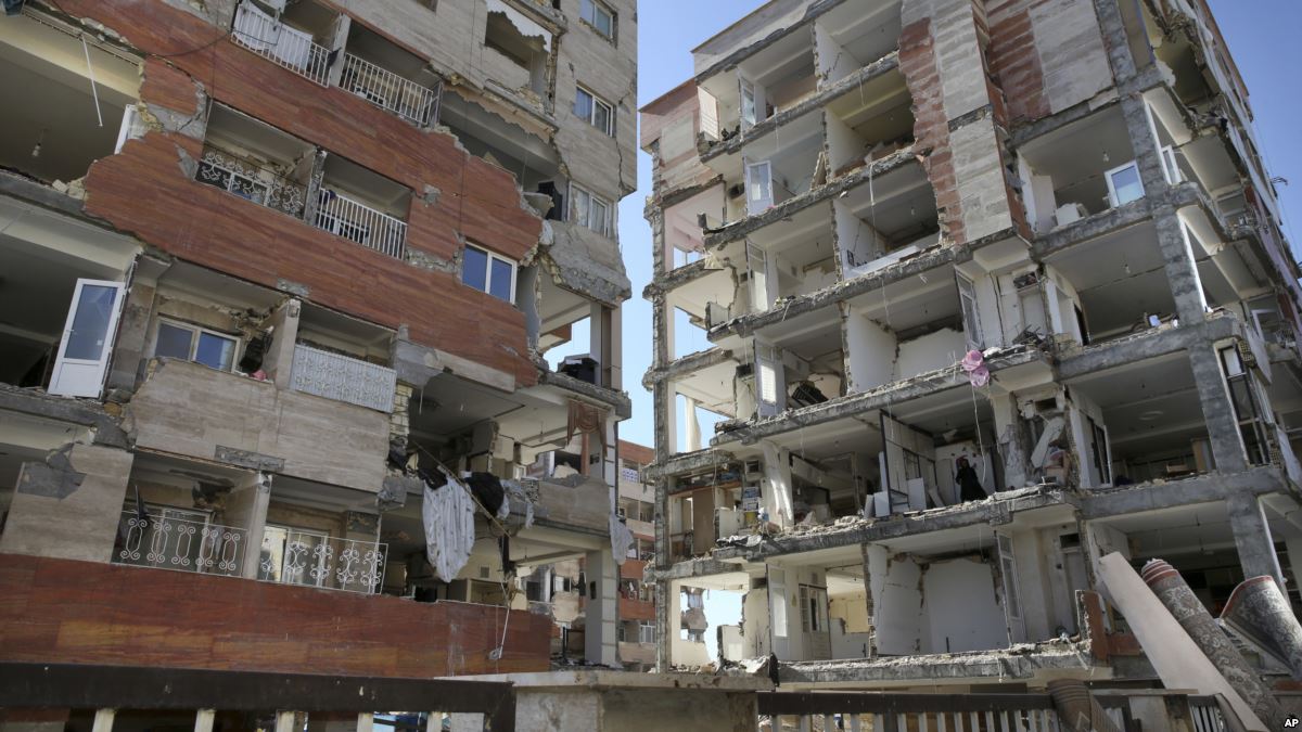 Sismo de 5.2 deja 31 heridos en Irán - iran-sismo-3