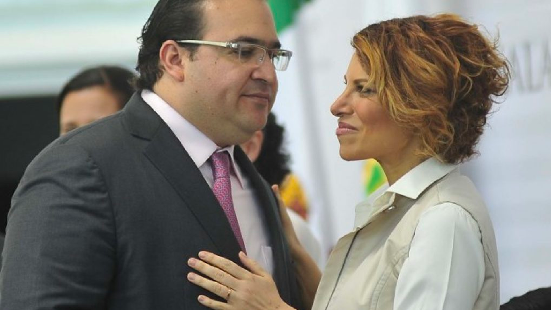 Solicita Fiscalía ficha roja contra Karime Macías