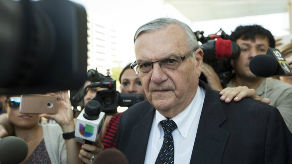 Condado en Arizona es responsable de políticas de Arpaio: Tribunal de EE.UU.