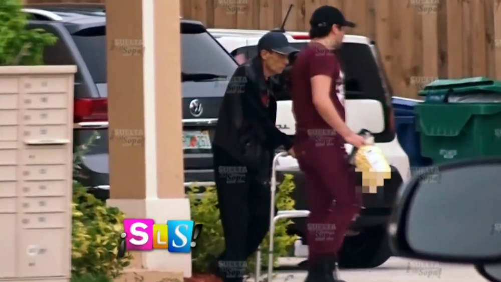 José José abandonó hospital de rehabilitación