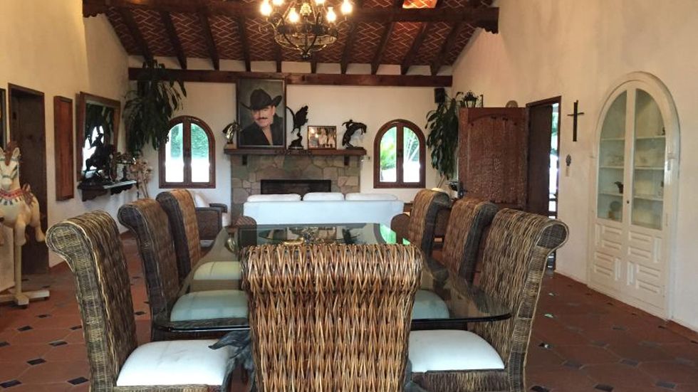 Balean vivienda de hermano de Joan Sebastian en Juliantla - juliantla-balean-casa-de-hermana-joan-sebastian-2