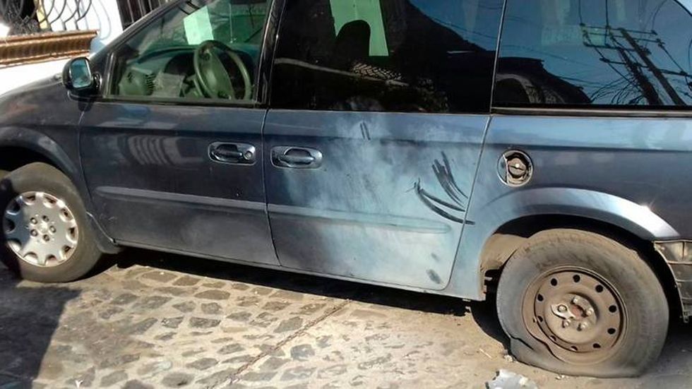 Balean vivienda de hermano de Joan Sebastian en Juliantla