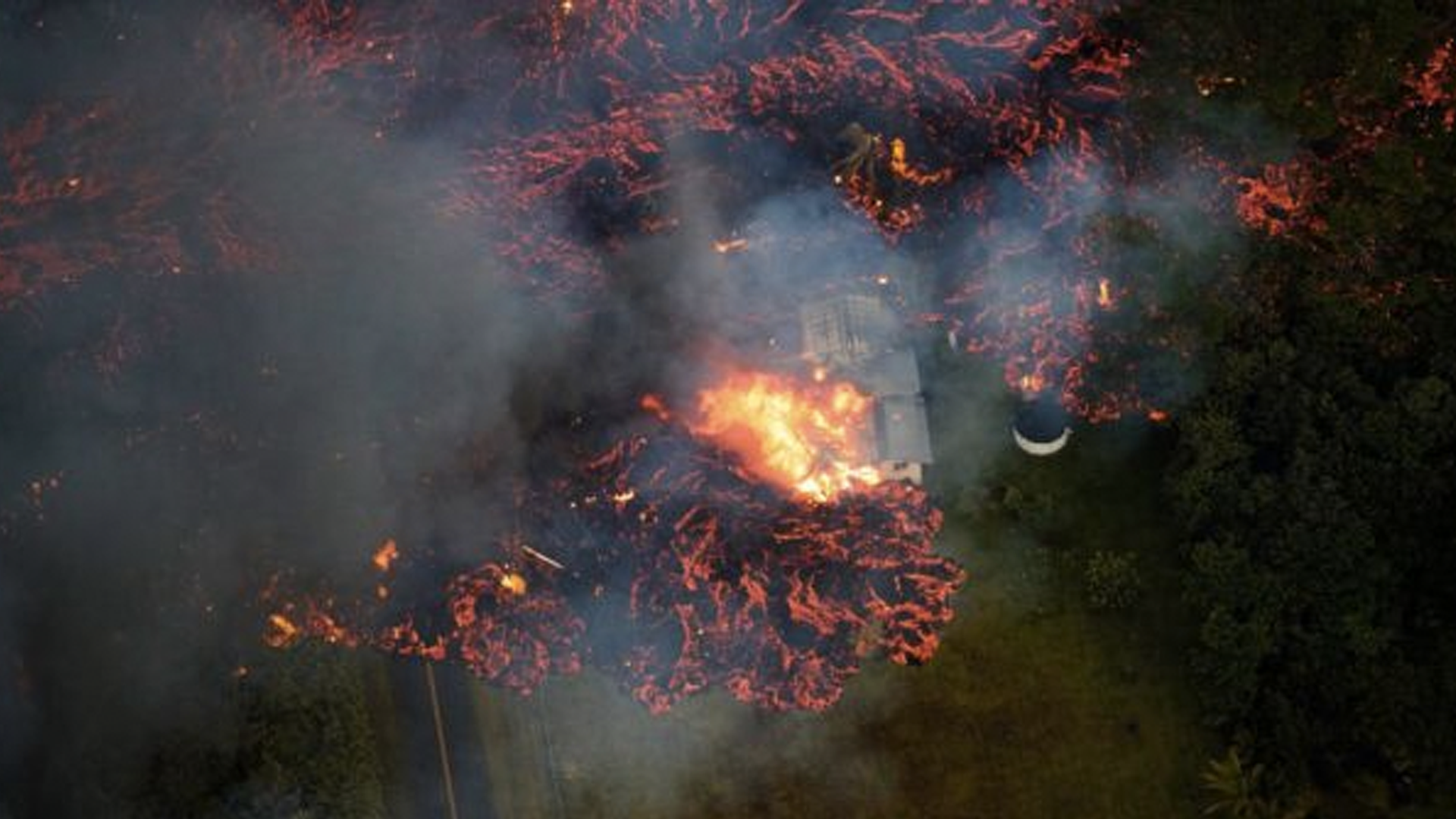 Ya son 26 las casas destruídas por erupción del volcán Kilauea - kilauea