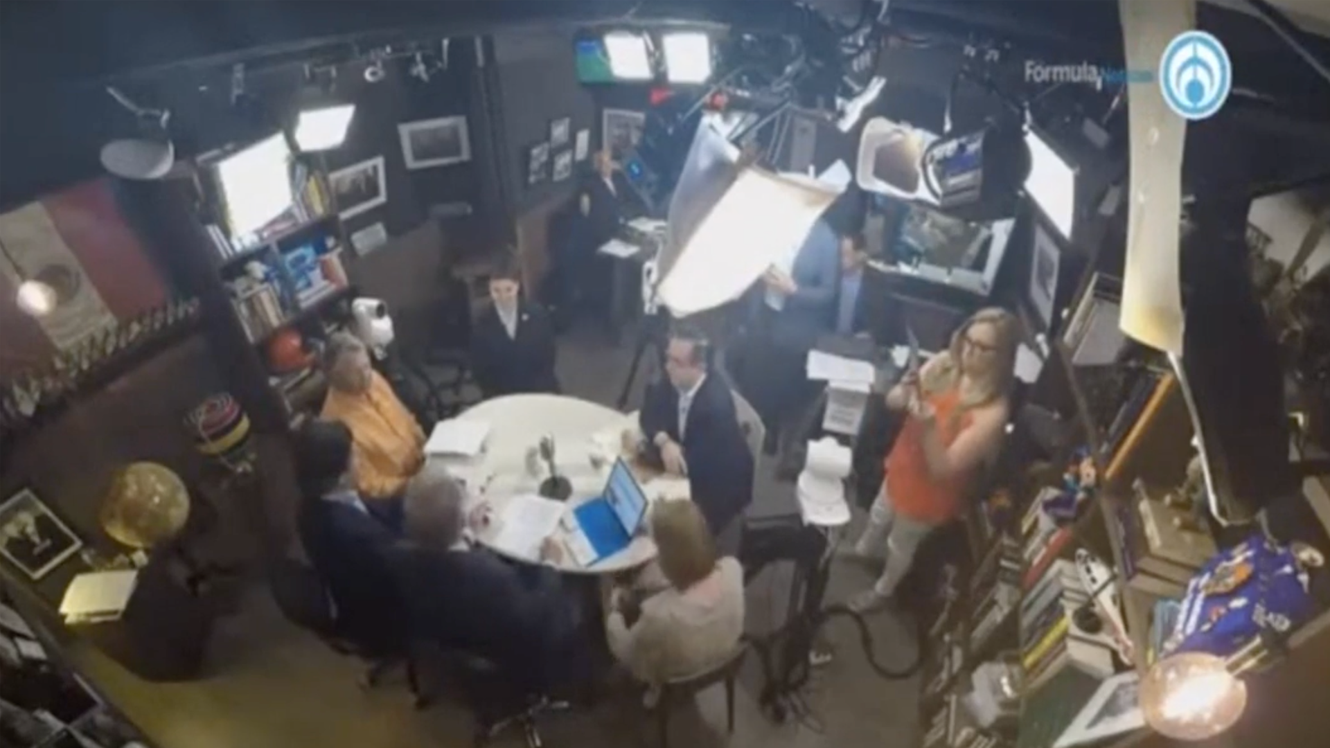 La Mesa de los coordinadores de campaña