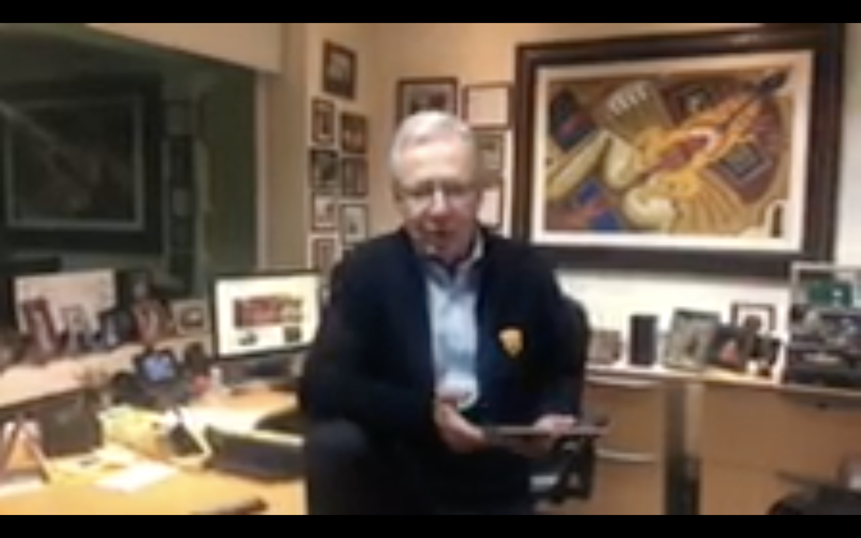 ¡Las noticias! Enrique Ochoa sale de la presidencia del PRI, llega René Juárez