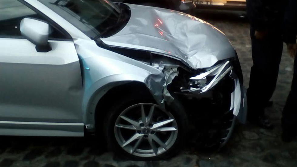 Presidente del PRI en Morelos choca en aparente estado de ebriedad Presidente del PRI en Morelos choca en aparente estado de ebriedad