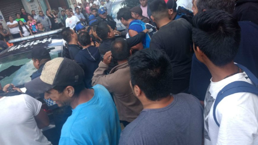 Intentan linchar a supuesto ladrón en la Magdalena Contreras