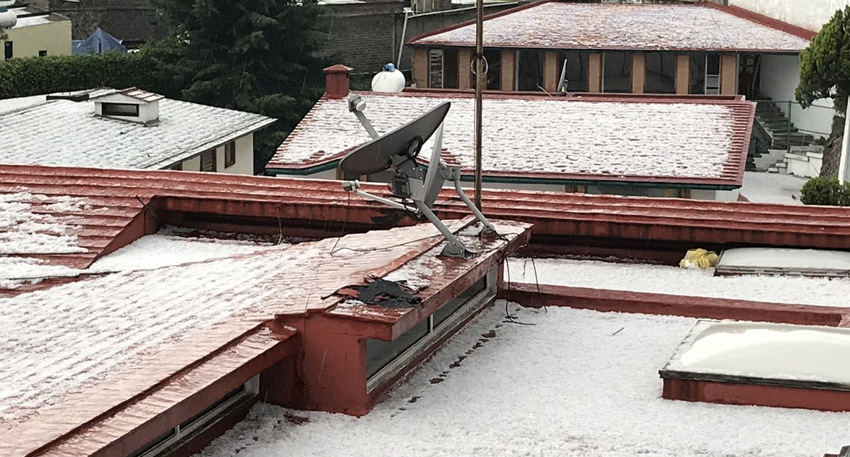 Granizo golpea tres delegaciones, inundaciones afectan Tlalpan - lluvia-granizo-magdalena-de-las-salinas-cdmx-2