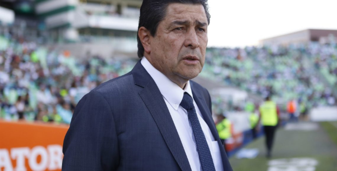 Luis Fernando Tena se ofrece para ser técnico de Costa Rica - luis-fernando-tena