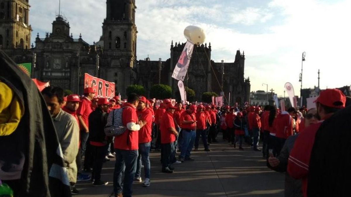Movilizaciones colapsan vialidad en centro de la Ciudad de México