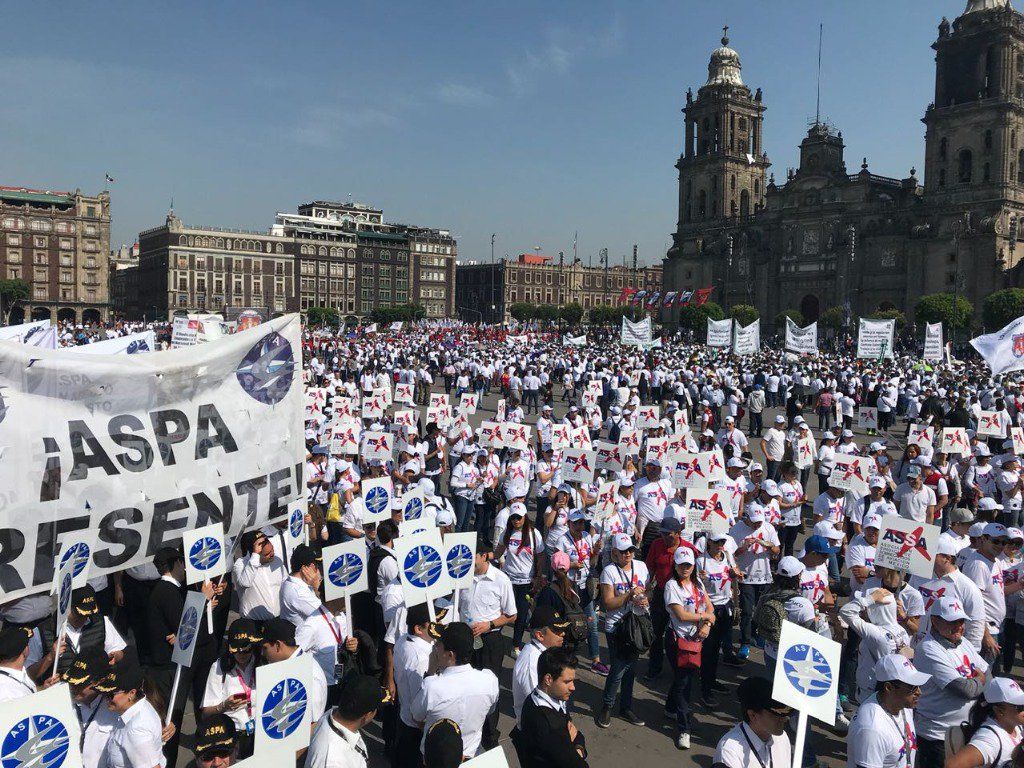 Trabajadores exigen aumento a salario y garantía en las pensiones